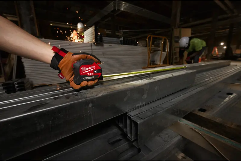 Svinovací metr Milwaukee LED MAGNETIC 7.5M, délka 7,5 metru, 4932492469